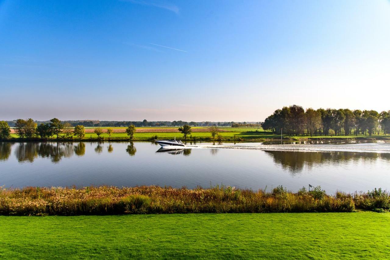Vakantie Aan De Maas Broekhuizen  Esterno foto