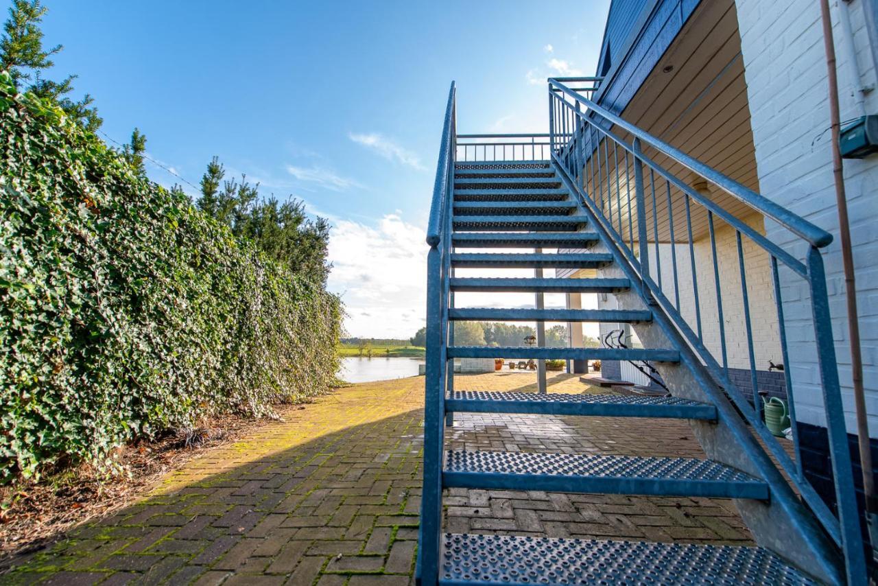 Vakantie Aan De Maas Broekhuizen  Esterno foto